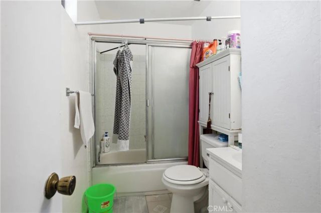 5943 Benner, Los Angeles, CA 90042