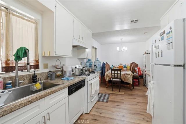 5943 Benner, Los Angeles, CA 90042