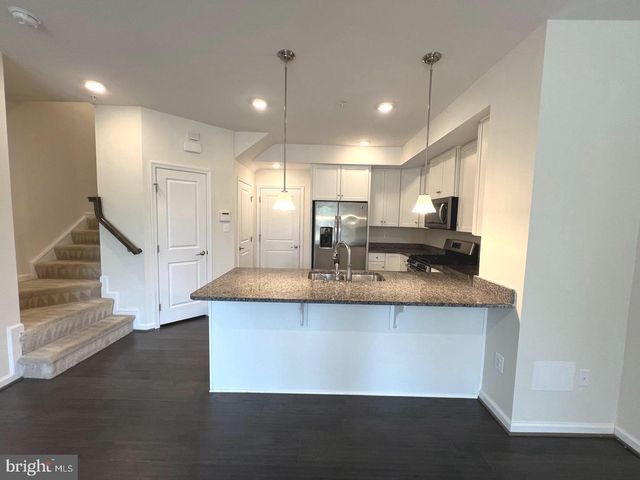 8005 ORCHARD GROVE RD, Odenton, MD 21113