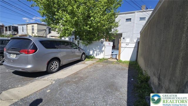 34 12th Street, Allentown City, PA 18101