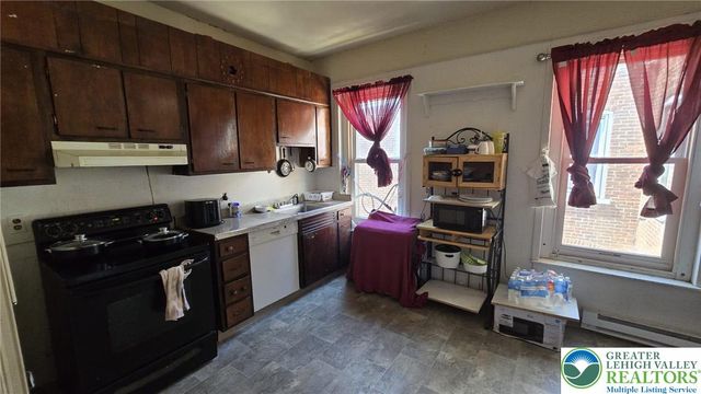 34 12th Street, Allentown City, PA 18101