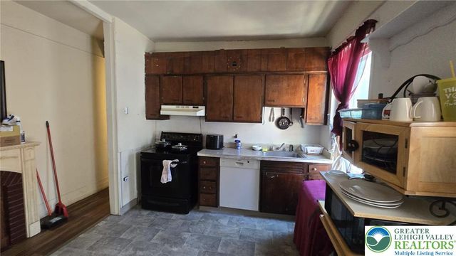 34 12th Street, Allentown City, PA 18101