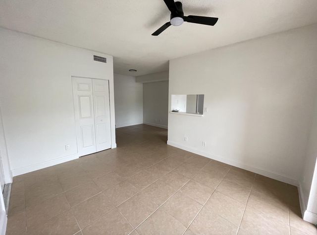 720 Cypress Lane F9, Deerfield Beach, FL 33064