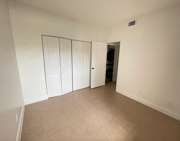 720 Cypress Lane F9, Deerfield Beach, FL 33064