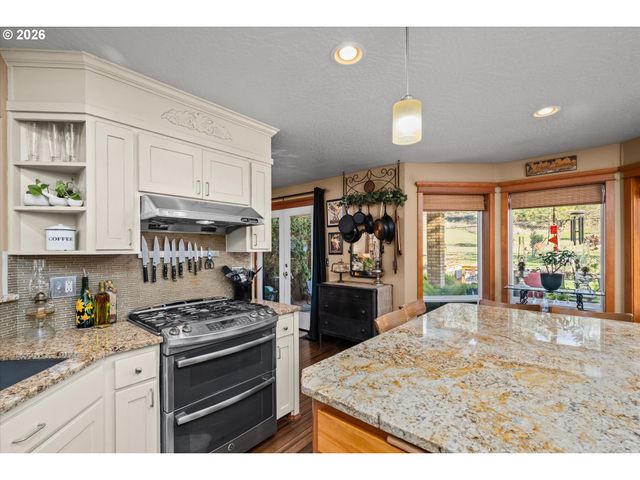 2309 35TH St, Springfield, OR 97477