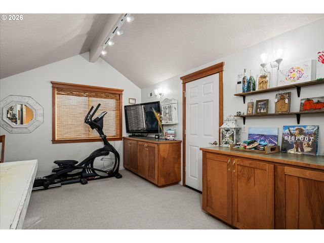 2309 35TH St, Springfield, OR 97477