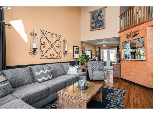 2309 35TH St, Springfield, OR 97477