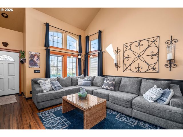 2309 35TH St, Springfield, OR 97477