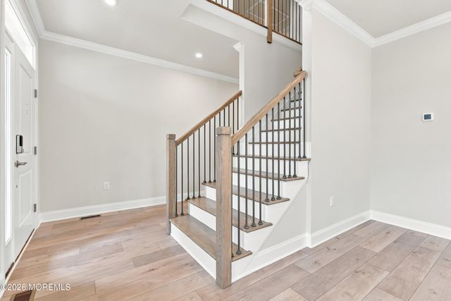 55 Mitchell Court, Manalapan, NJ 07726