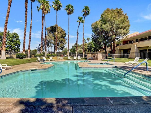 701 Los Felices Circle W 114, Palm Springs, CA 92262