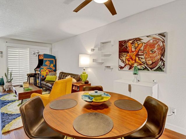 701 Los Felices Circle W 114, Palm Springs, CA 92262