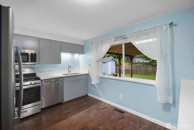 2010 Ponderosa Drive SE, Port Orchard, WA 98366
