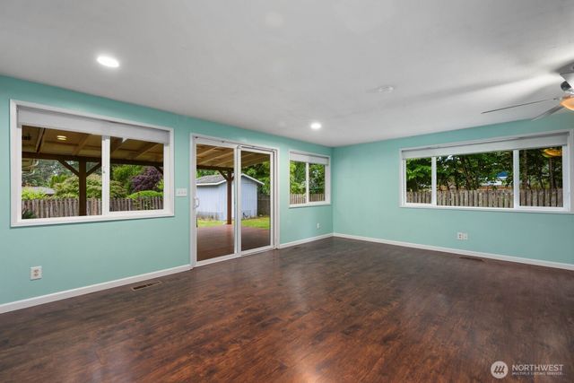2010 Ponderosa Drive SE, Port Orchard, WA 98366