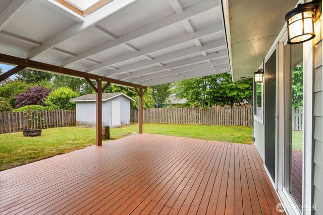 2010 Ponderosa Drive SE, Port Orchard, WA 98366