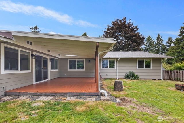 2010 Ponderosa Drive SE, Port Orchard, WA 98366