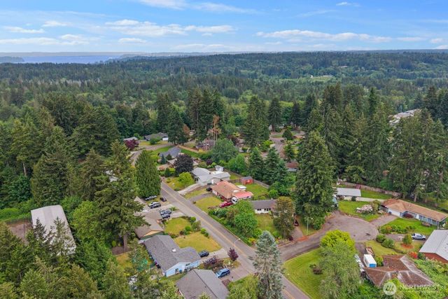 2010 Ponderosa Drive SE, Port Orchard, WA 98366