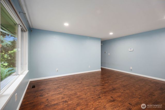 2010 Ponderosa Drive SE, Port Orchard, WA 98366