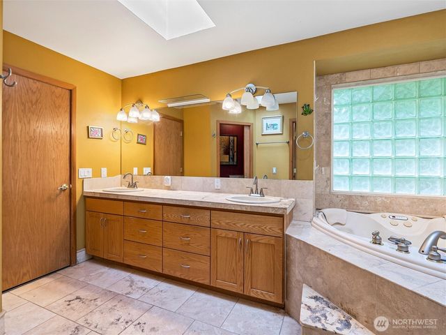 711 S Tulloch Road, Snohomish, WA 98290
