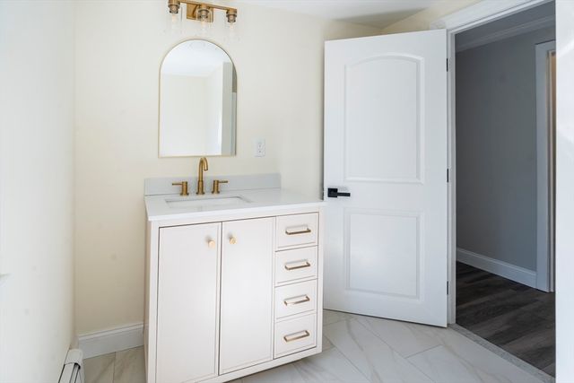 1049 Pleasant St, Canton, MA 02021