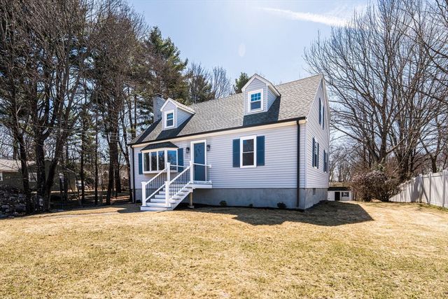 1049 Pleasant St, Canton, MA 02021