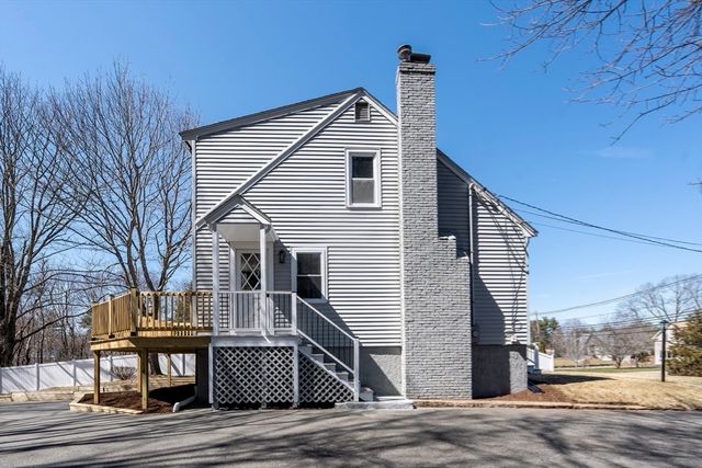 1049 Pleasant St, Canton, MA 02021