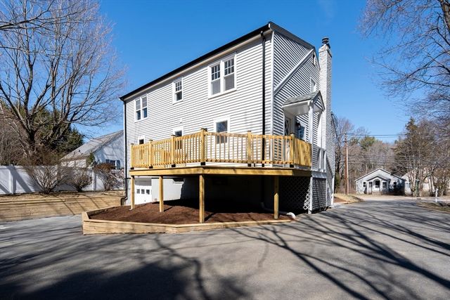 1049 Pleasant St, Canton, MA 02021