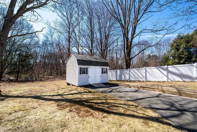 1049 Pleasant St, Canton, MA 02021