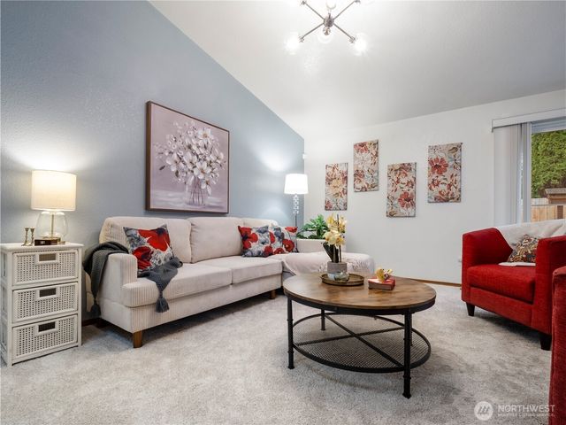 5928 SE Beltway Loop, Lacey, WA 98513