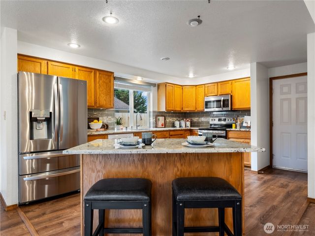 5928 SE Beltway Loop, Lacey, WA 98513