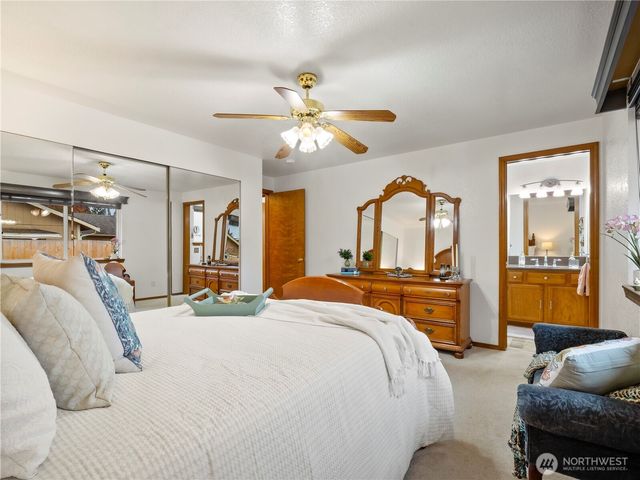 5928 SE Beltway Loop, Lacey, WA 98513