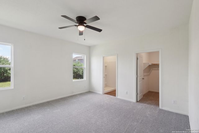 881 bunton reserve, Kyle, TX 78640
