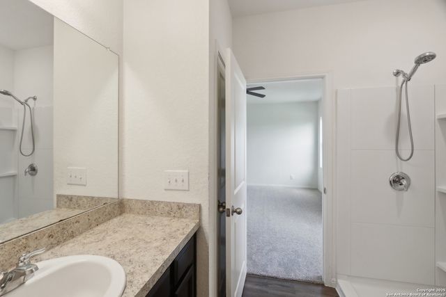 881 bunton reserve, Kyle, TX 78640