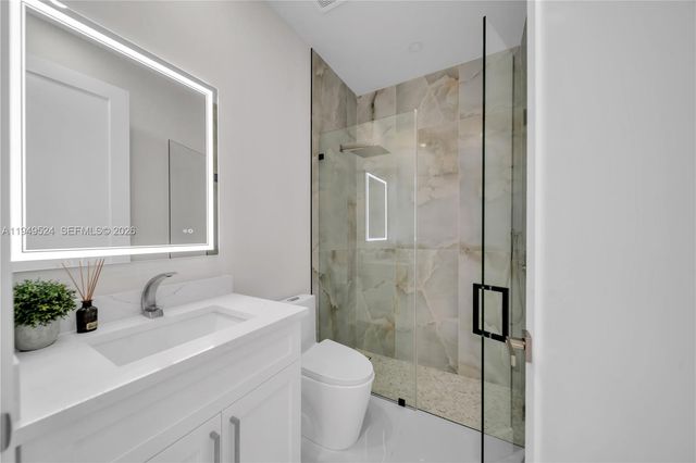 2219 SURFSIDE BLVD, Cape Coral, FL 33991