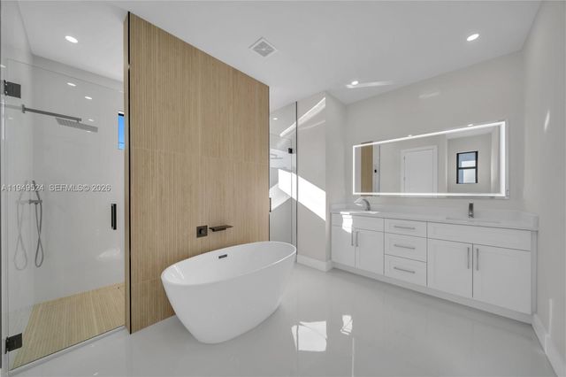 2219 SURFSIDE BLVD, Cape Coral, FL 33991