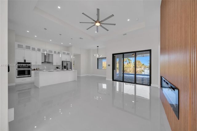 2219 SURFSIDE BLVD, Cape Coral, FL 33991