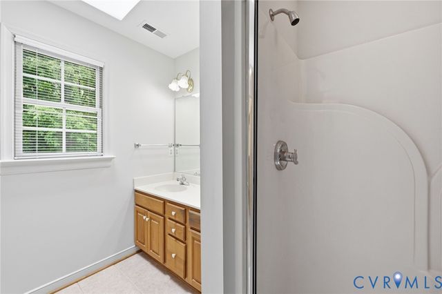 9378 Windsor Shade Dr, Mechanicsville, VA 23116