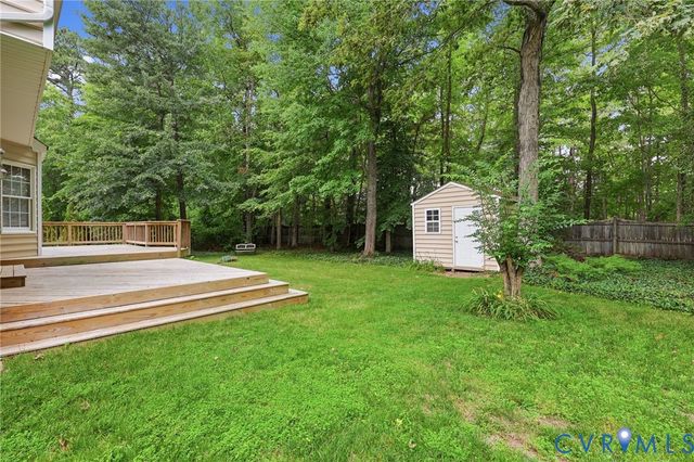 9378 Windsor Shade Dr, Mechanicsville, VA 23116