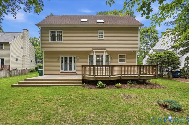 9378 Windsor Shade Dr, Mechanicsville, VA 23116