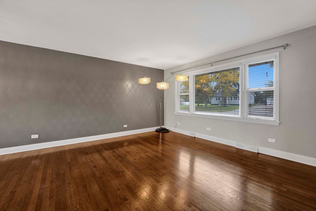397 FOREST PRESERVE Drive, Wood Dale, IL 60191 — photo 3