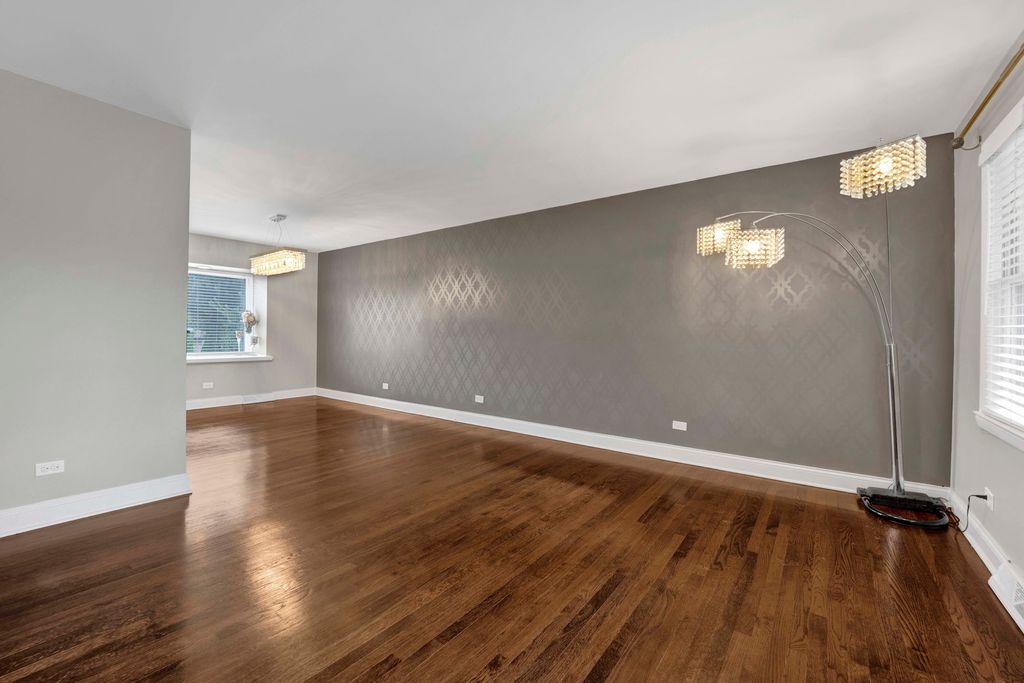 397 FOREST PRESERVE Drive, Wood Dale, IL 60191 — photo 4
