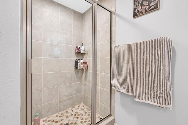 1705 W Belden Street, Sherman, TX 75092