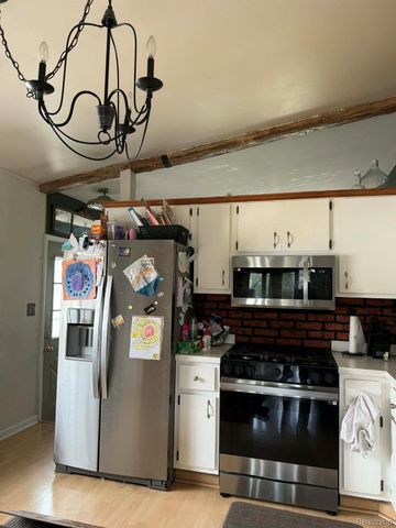 32136 Mount Vernon Road, Brownstown Charter Township, MI 48173