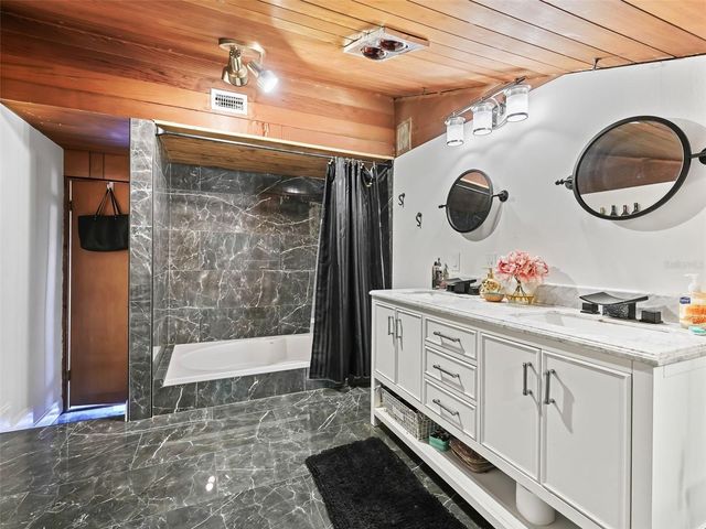 9420 NW 125TH AVENUE, Ocala, FL 34482