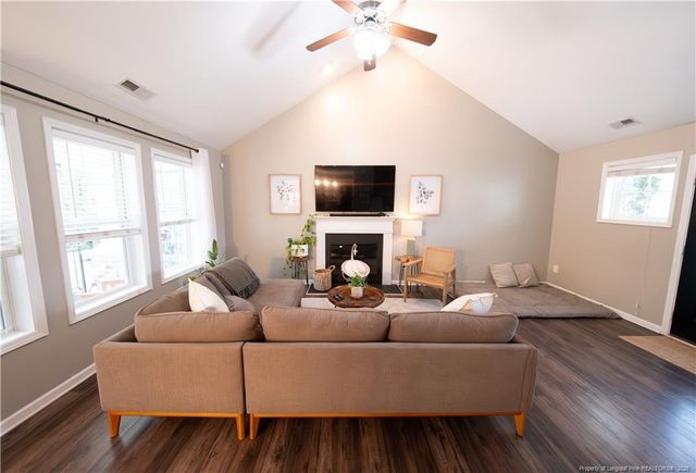 622 Omaha Drive, Broadway, NC 27505