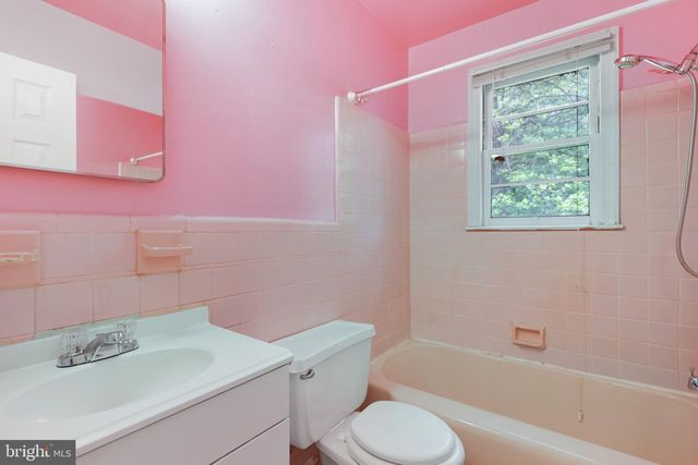 6802 BOCK RD, Fort Washington, MD 20744