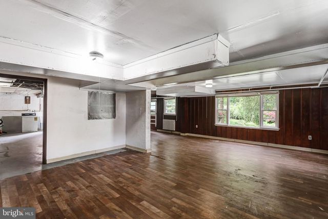 6802 BOCK RD, Fort Washington, MD 20744