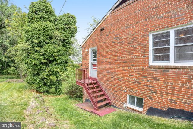 6802 BOCK RD, Fort Washington, MD 20744