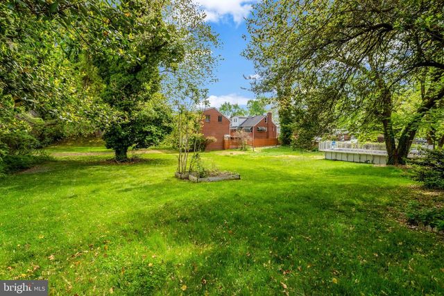 6802 BOCK RD, Fort Washington, MD 20744