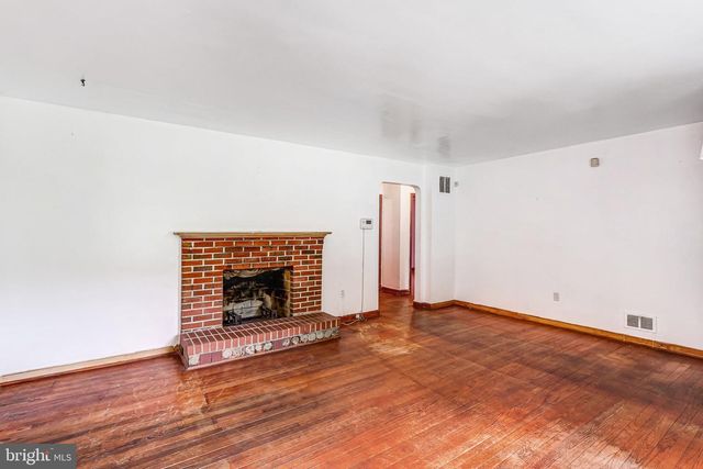 6802 BOCK RD, Fort Washington, MD 20744