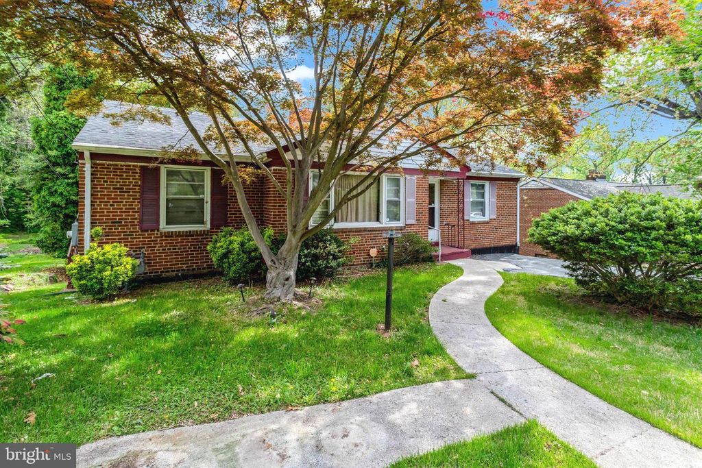 6802 BOCK RD, Fort Washington, MD 20744